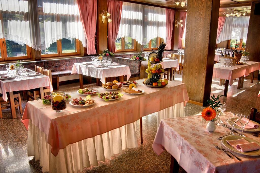 Albergo Miramonti Rabbi Luaran gambar