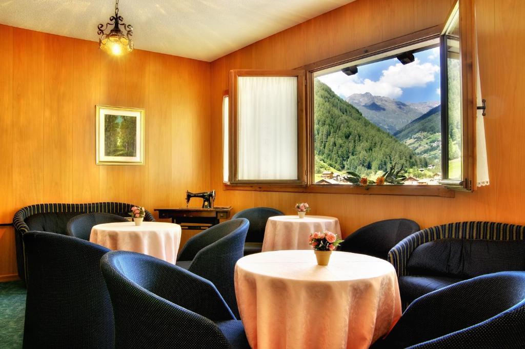 Albergo Miramonti Rabbi Luaran gambar